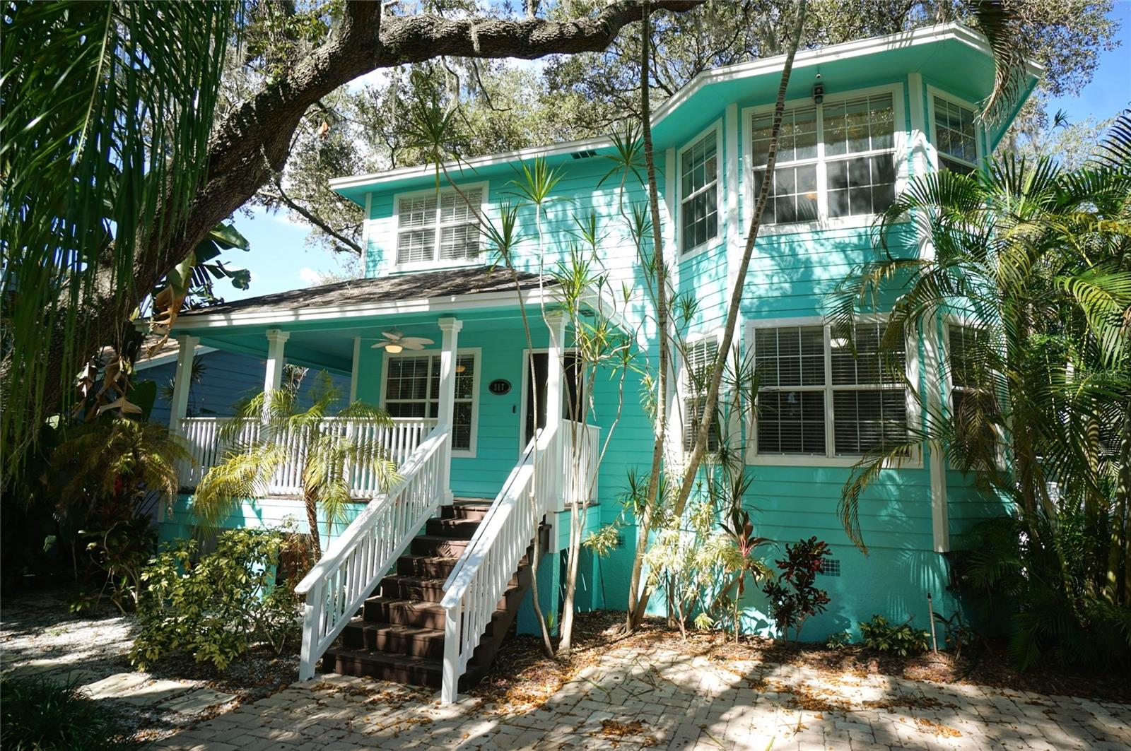 317 W HANLON ST, TAMPA, FL, 33604