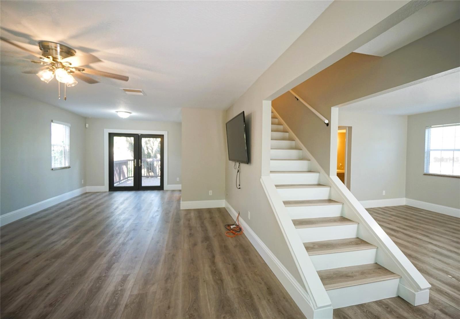 317 W HANLON ST, TAMPA, FL, 33604