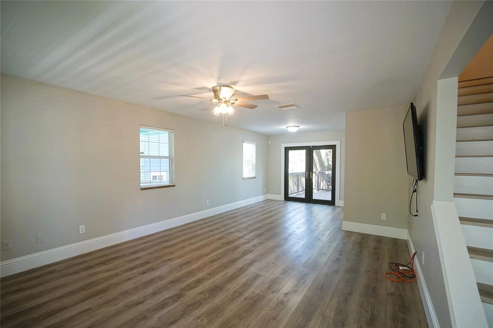 317 W HANLON ST, TAMPA, FL, 33604