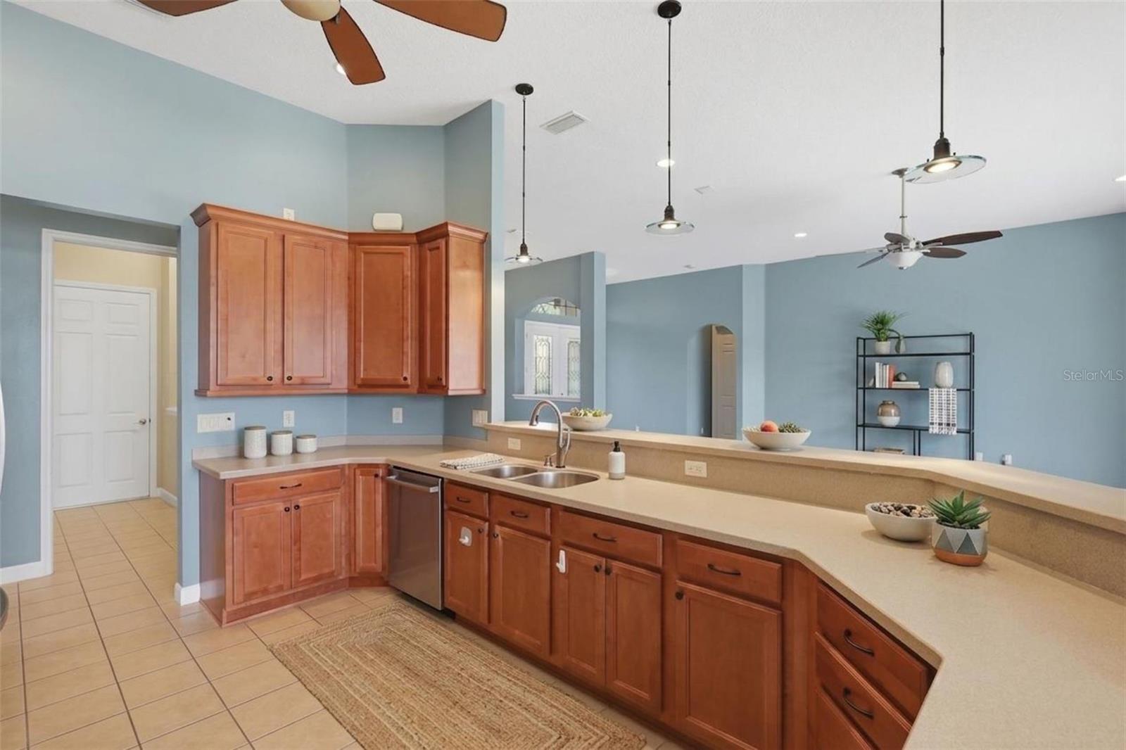 7879 CROSSWINDS WAY, MOUNT DORA, FL, 32757