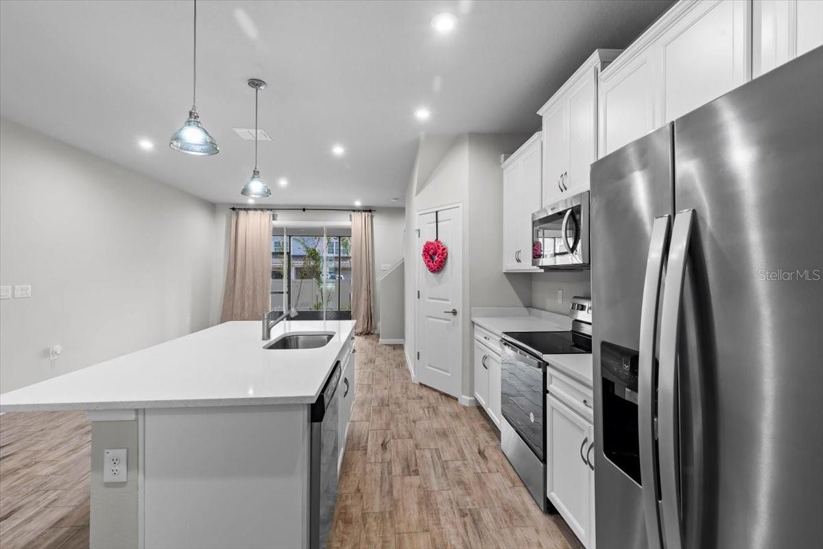 4212 CLOUD HOPPER WAY, LUTZ, FL, 33559