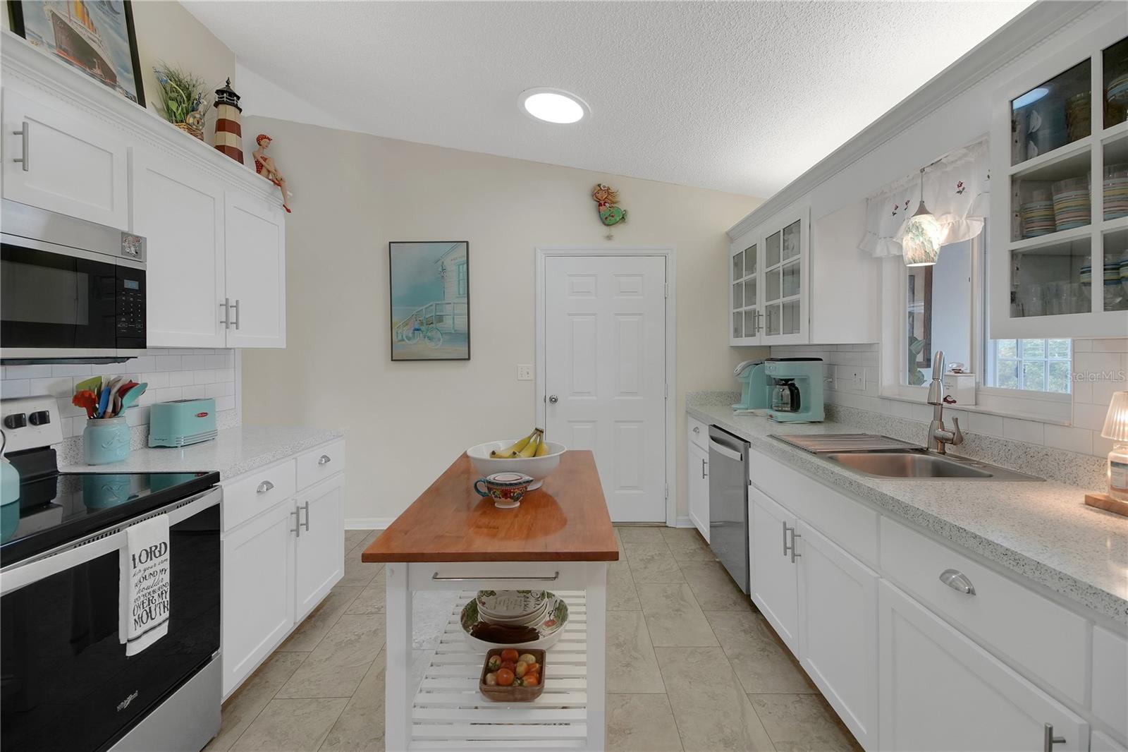 10608 SE 174TH LOOP, SUMMERFIELD, FL, 34491