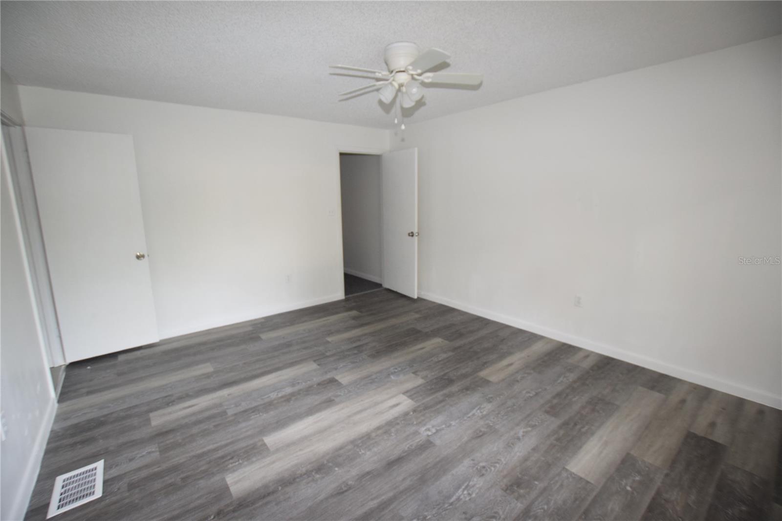 908 SUMTER ST, LEESBURG, FL, 34748