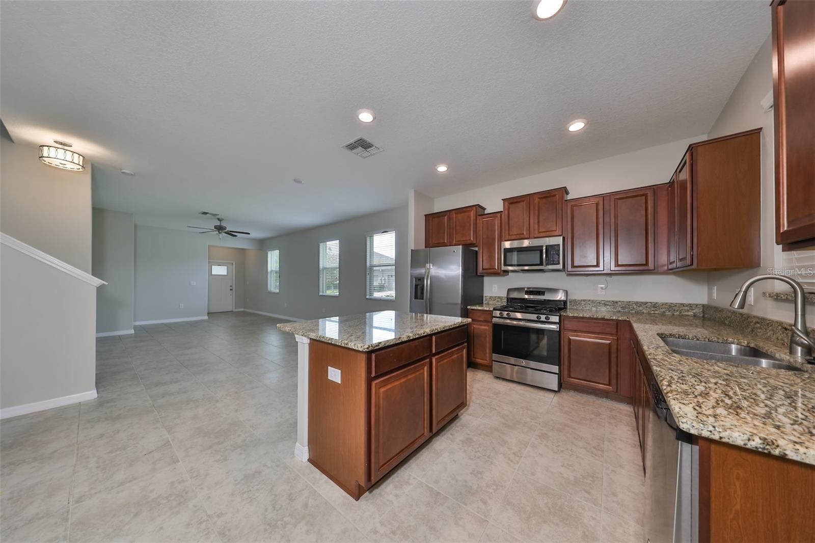 6328 LANTERN VIEW PL, APOLLO BEACH, FL, 33572