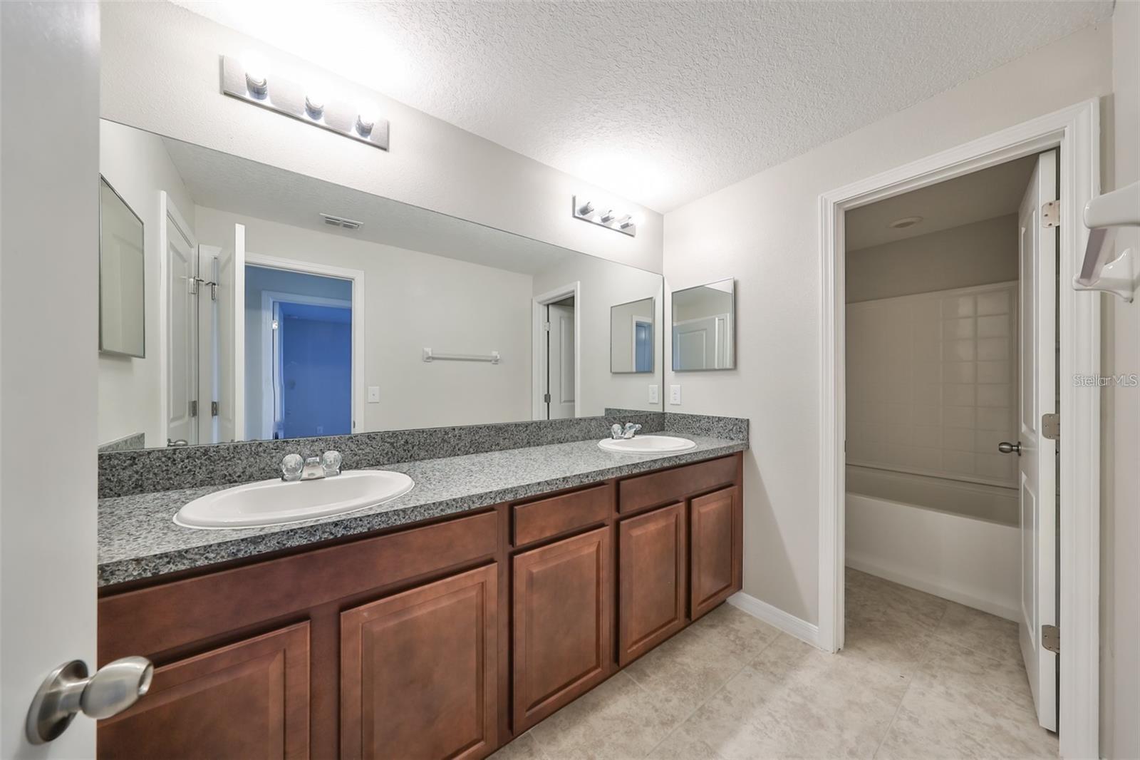 6328 LANTERN VIEW PL, APOLLO BEACH, FL, 33572
