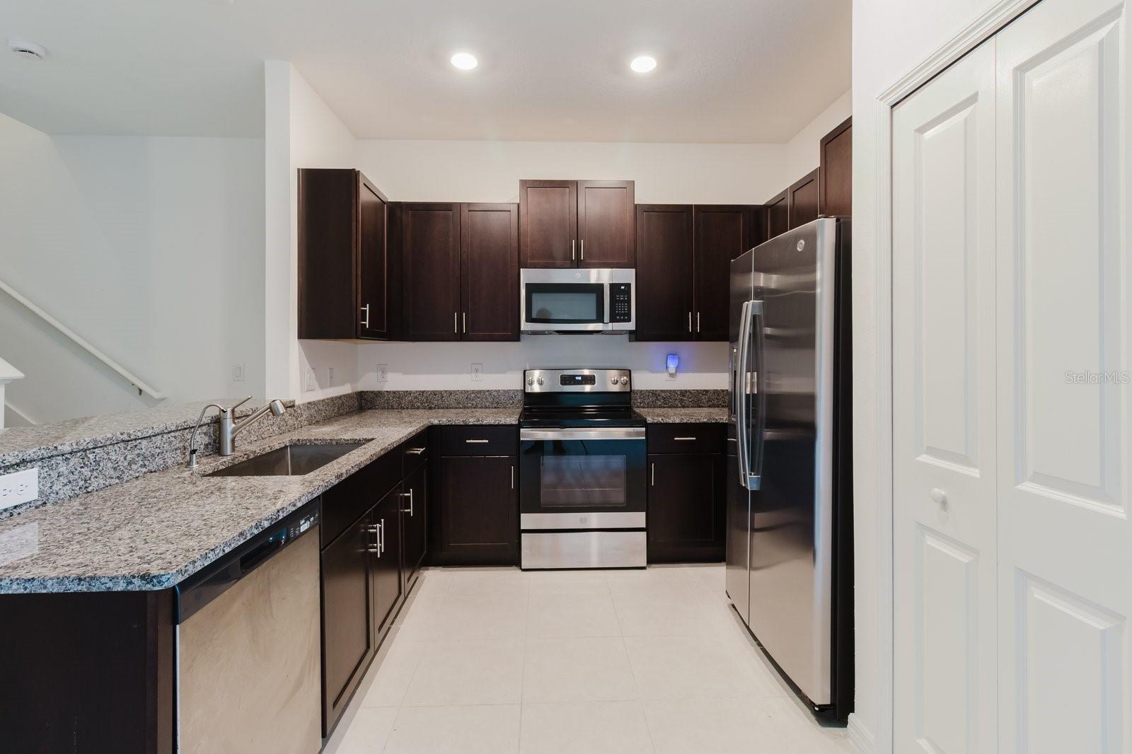14452 EASY GOER ST, SUN CITY CENTER, FL, 33573