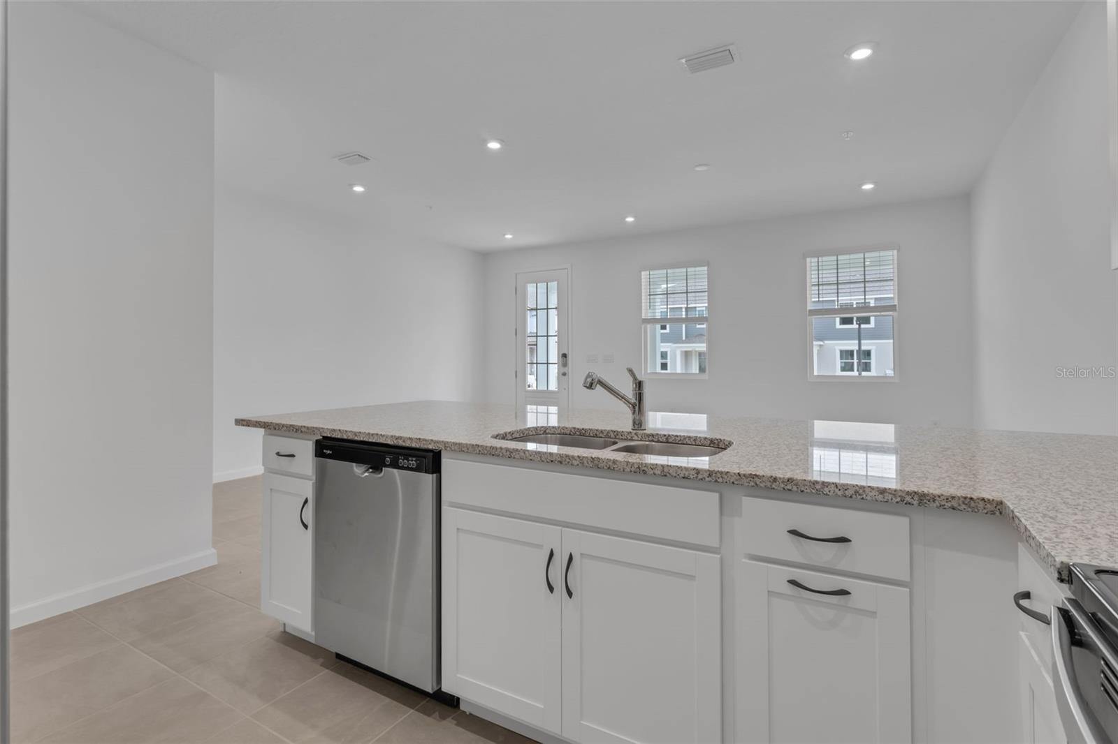 3239 GARDENIA RESERVE ST, APOPKA, FL, 32712
