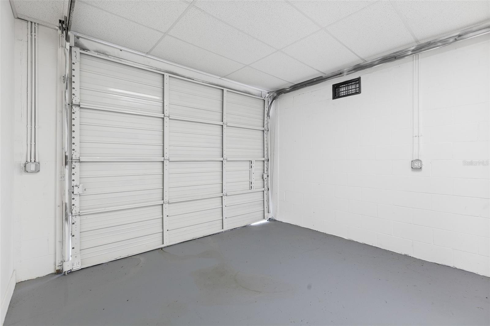 7604 E BROADWAY AVE, TAMPA, FL, 33619