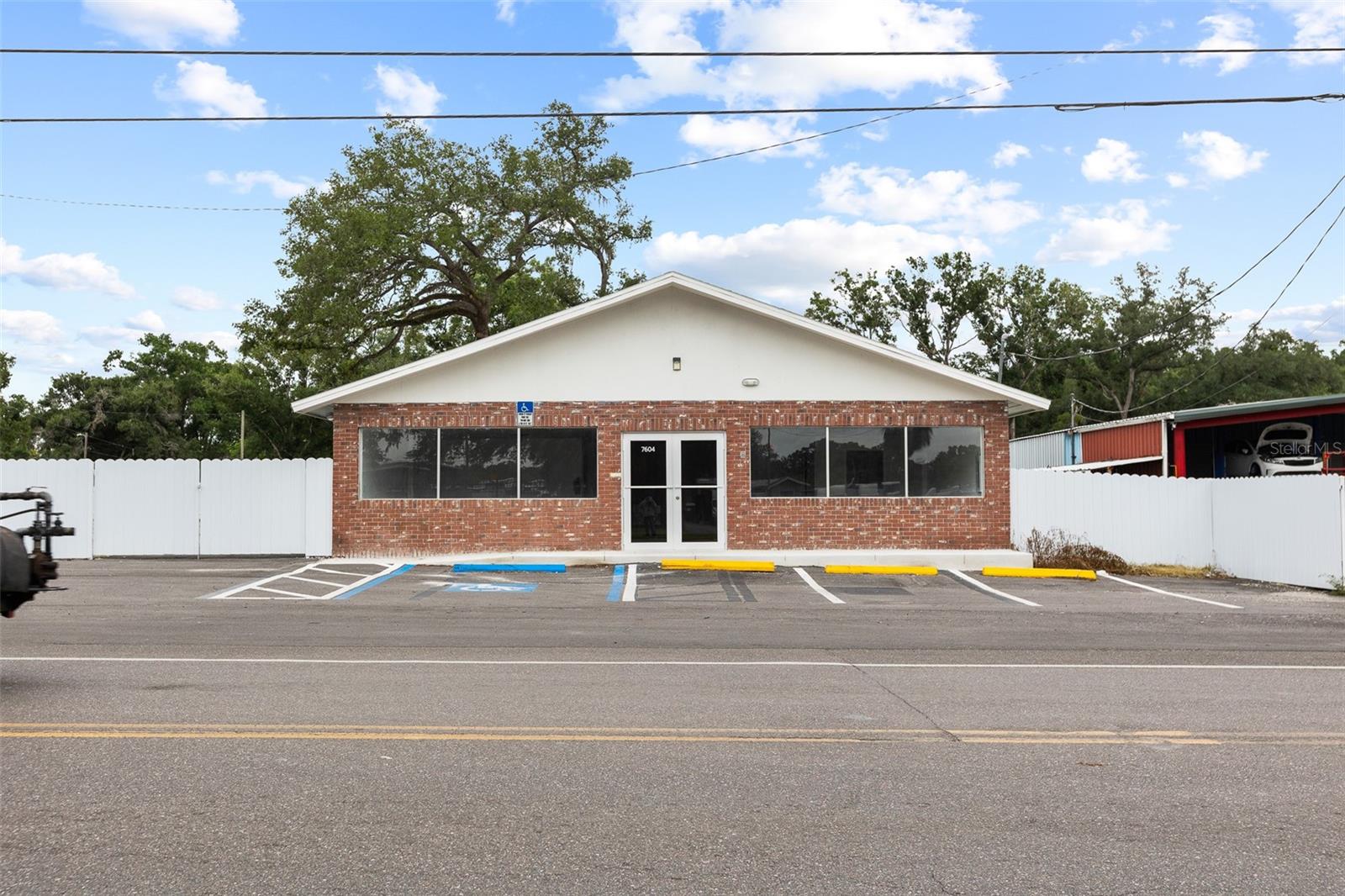 7604 E BROADWAY AVE, TAMPA, FL, 33619