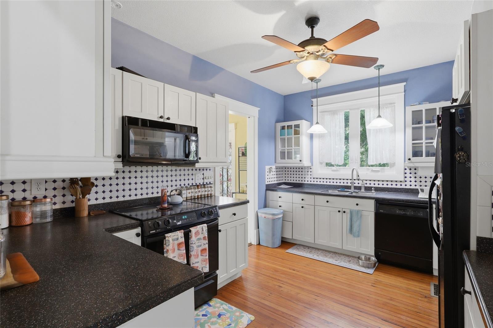 8115 N 37TH ST, TAMPA, FL, 33604