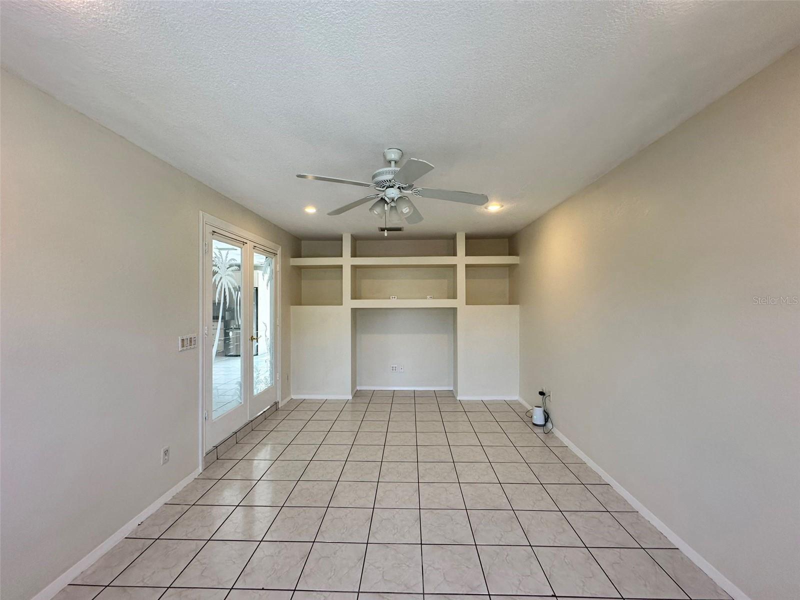 390 KENOVA ST, PORT CHARLOTTE, FL, 33954