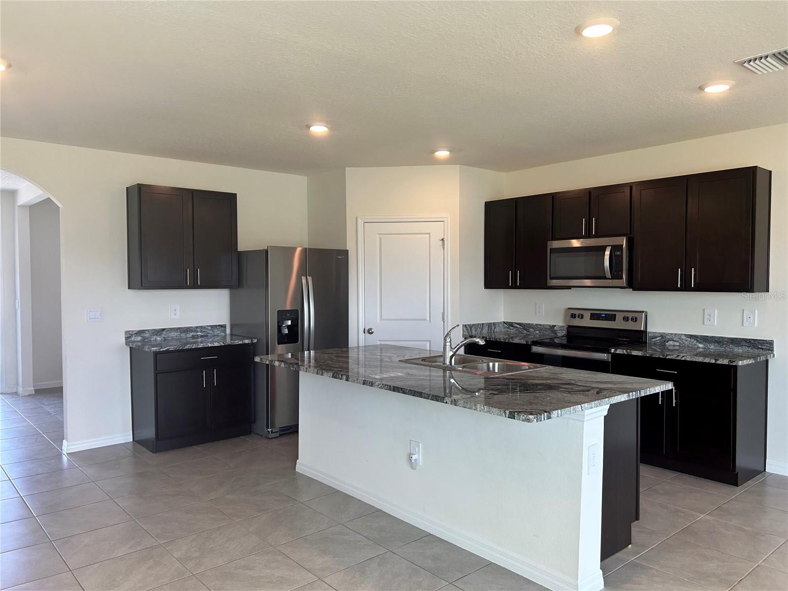 17218 RESERVA DR, BRADENTON, FL, 34211