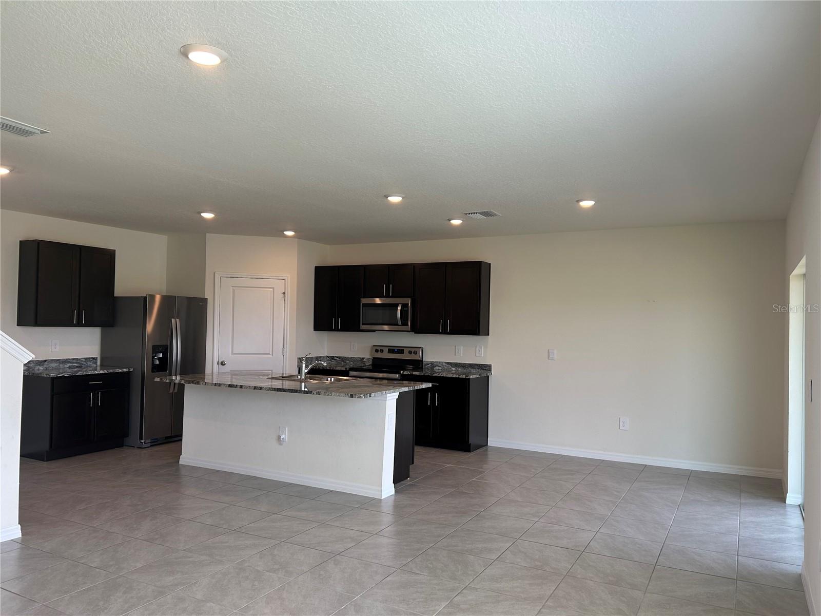 17218 RESERVA DR, BRADENTON, FL, 34211
