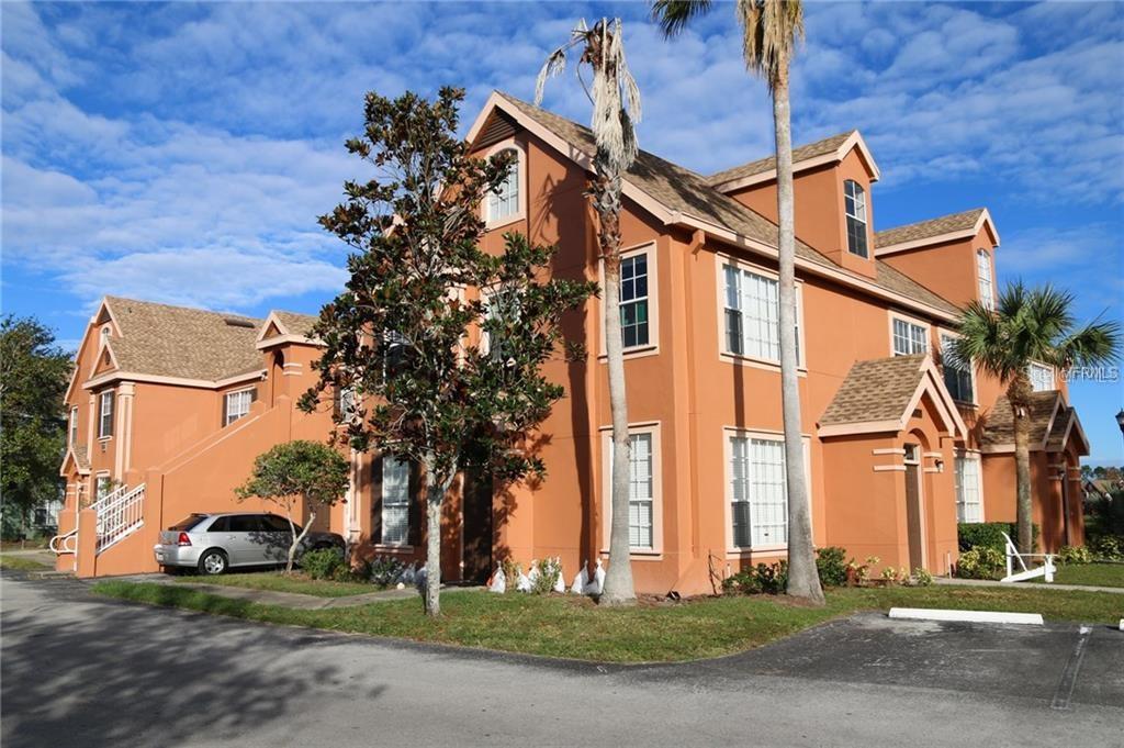 9744 LAKE CHASE ISLAND WAY, TAMPA, FL, 33626