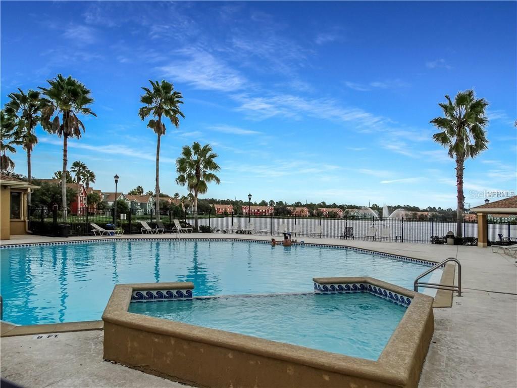 9744 LAKE CHASE ISLAND WAY, TAMPA, FL, 33626