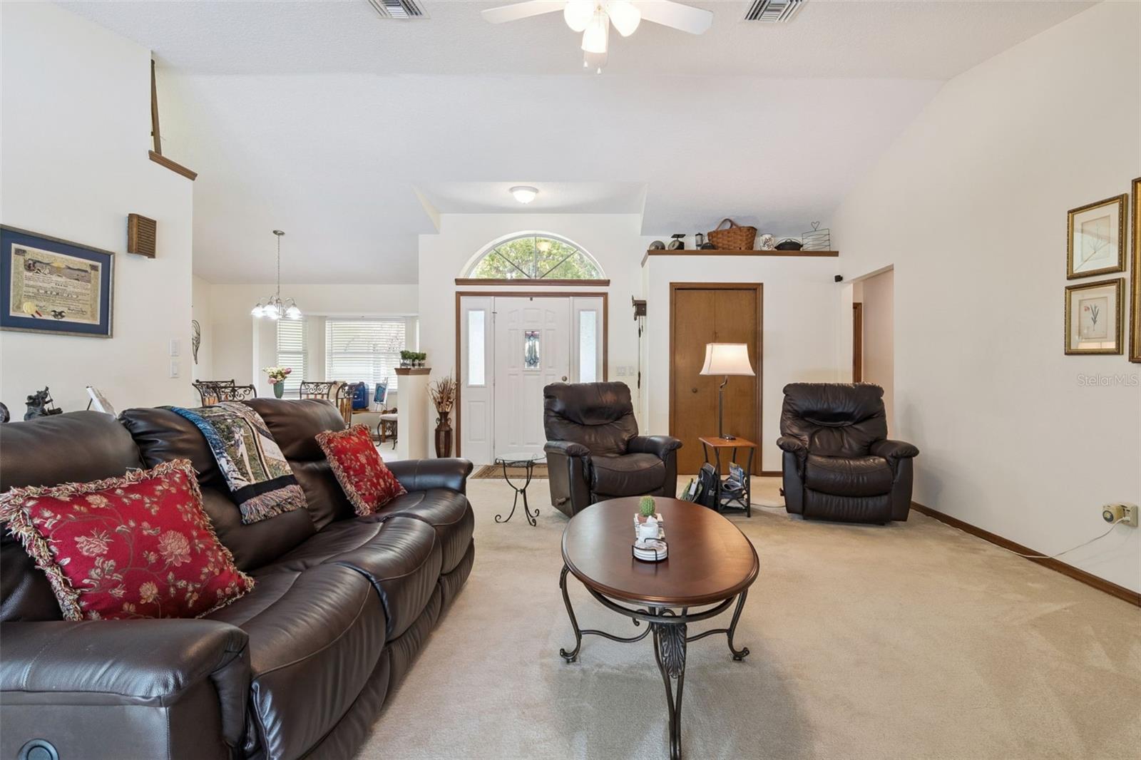28646 TAMMI DR, TAVARES, FL, 32778
