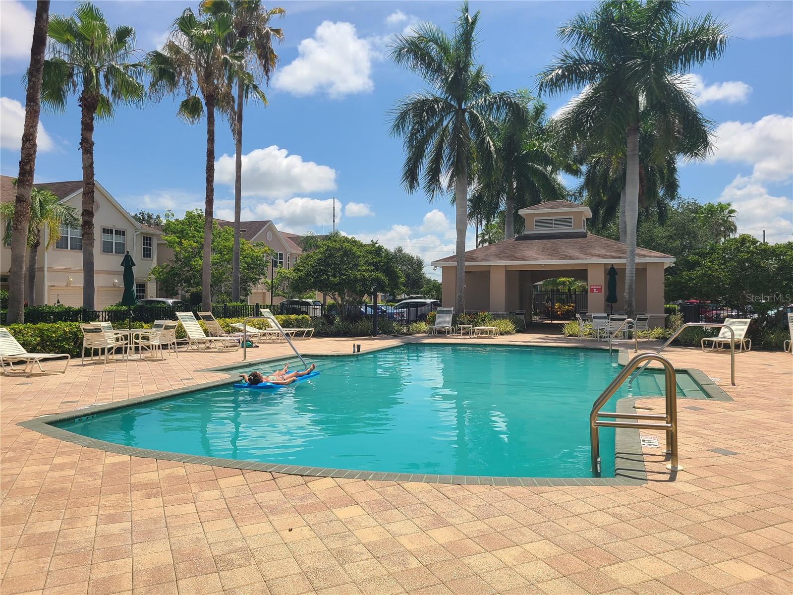 3931 YELLOWSTONE CIR, SARASOTA, FL, 34233