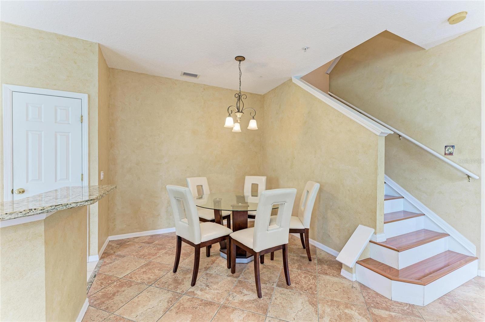 3931 YELLOWSTONE CIR, SARASOTA, FL, 34233