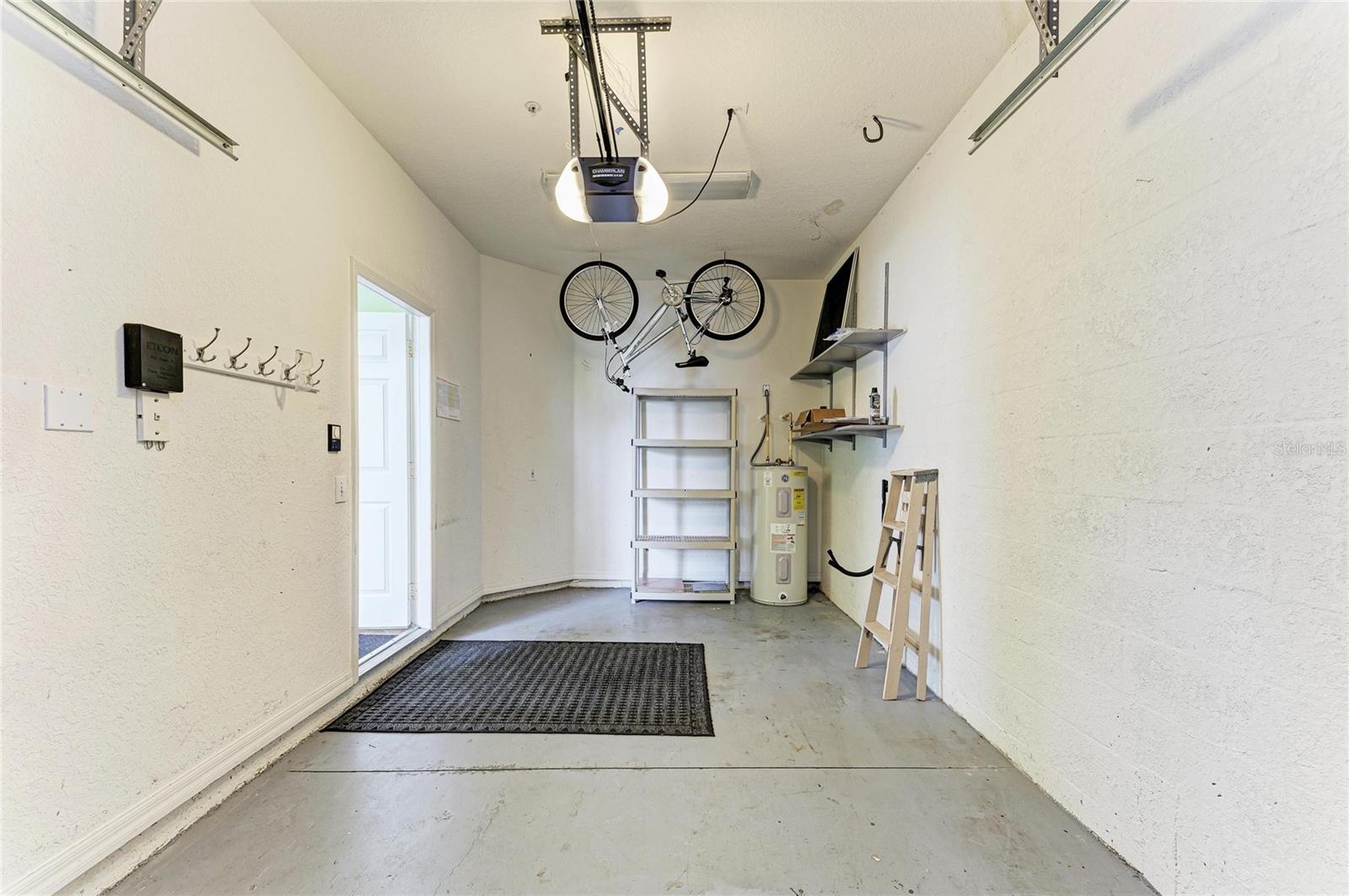 3931 YELLOWSTONE CIR, SARASOTA, FL, 34233