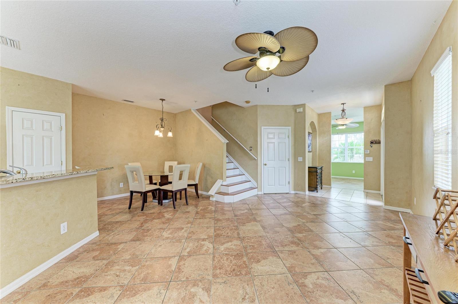 3931 YELLOWSTONE CIR, SARASOTA, FL, 34233