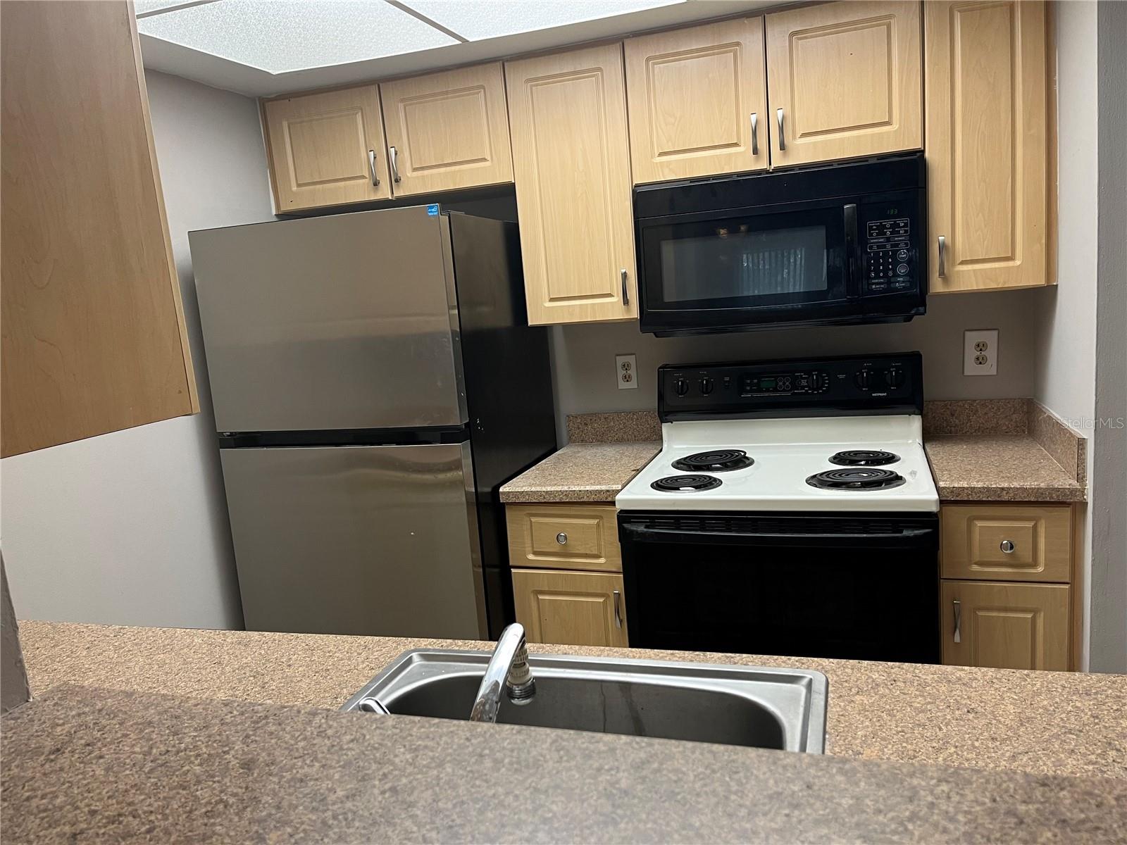 6142 PEREGRINE AVE #13D, ORLANDO, FL, 32819