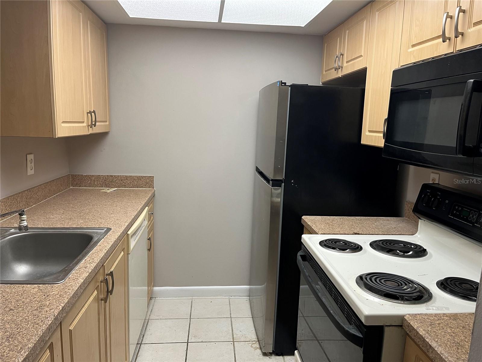 6142 PEREGRINE AVE #13D, ORLANDO, FL, 32819