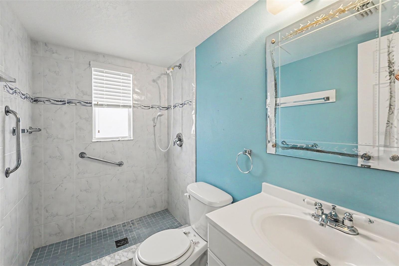 5855 18TH ST N #1, ST PETERSBURG, FL, 33714
