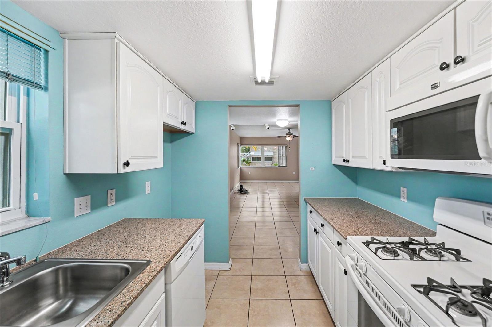 5855 18TH ST N #1, ST PETERSBURG, FL, 33714
