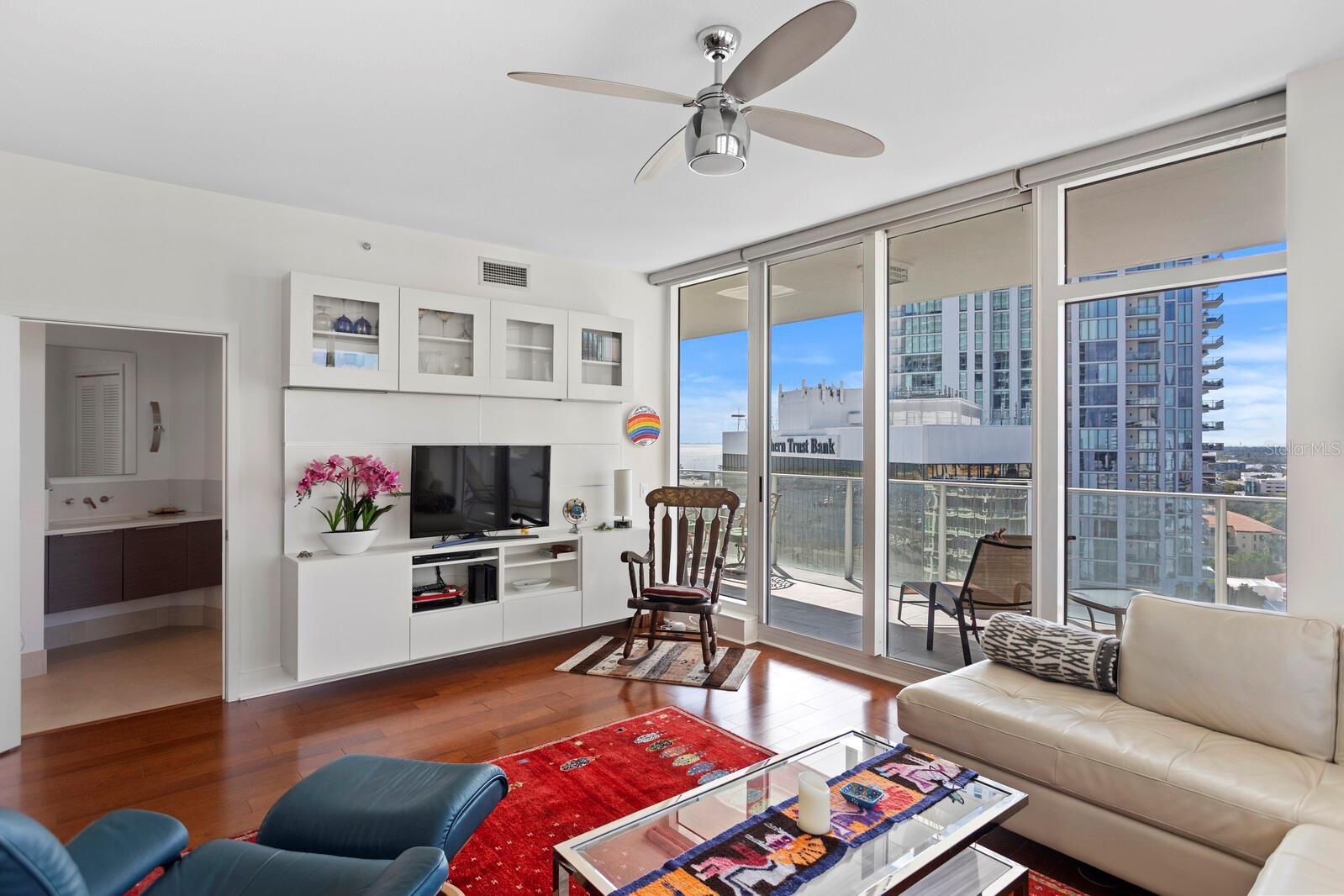 175 1ST ST S #1603, ST PETERSBURG, FL, 33701