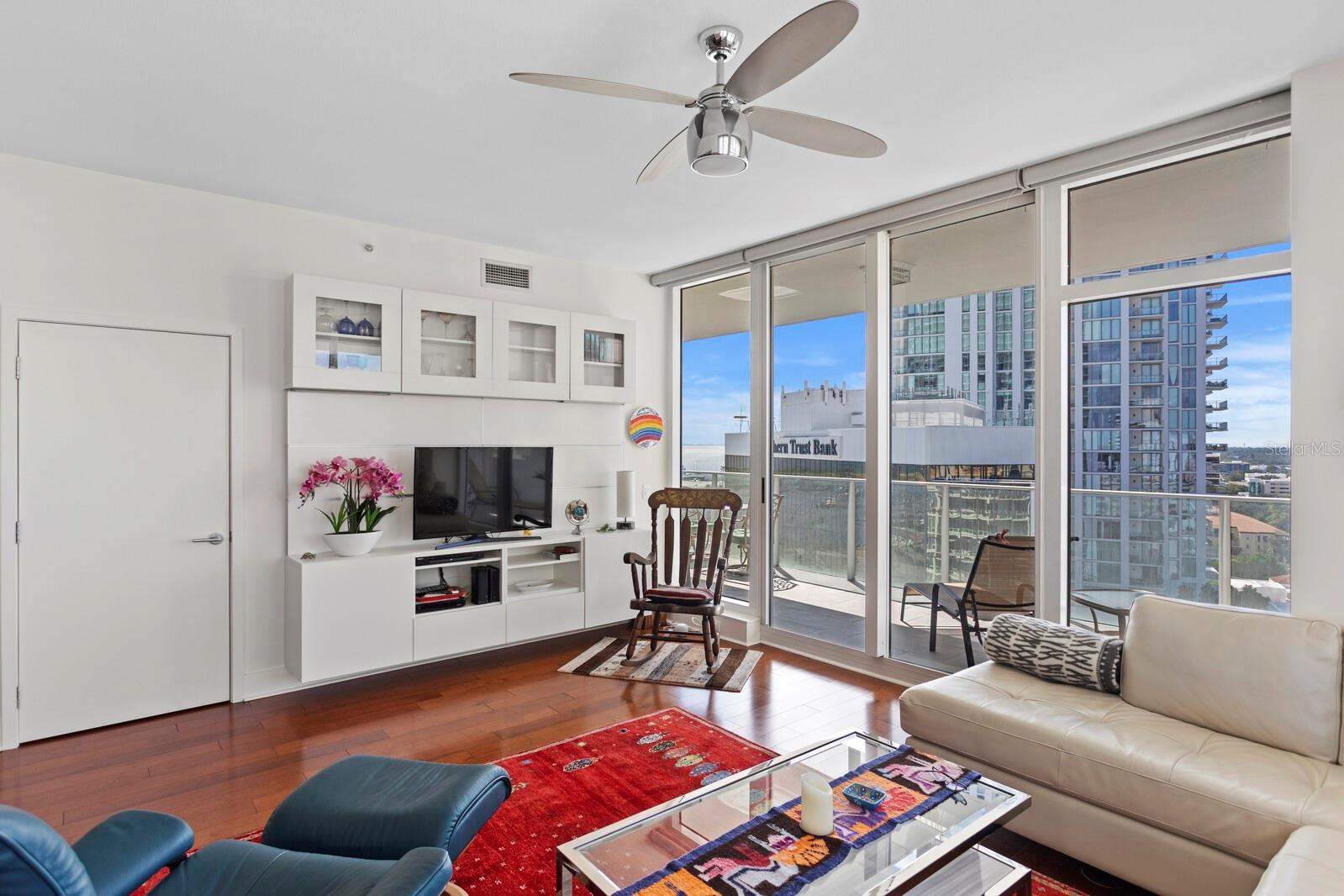 175 1ST ST S #1603, ST PETERSBURG, FL, 33701