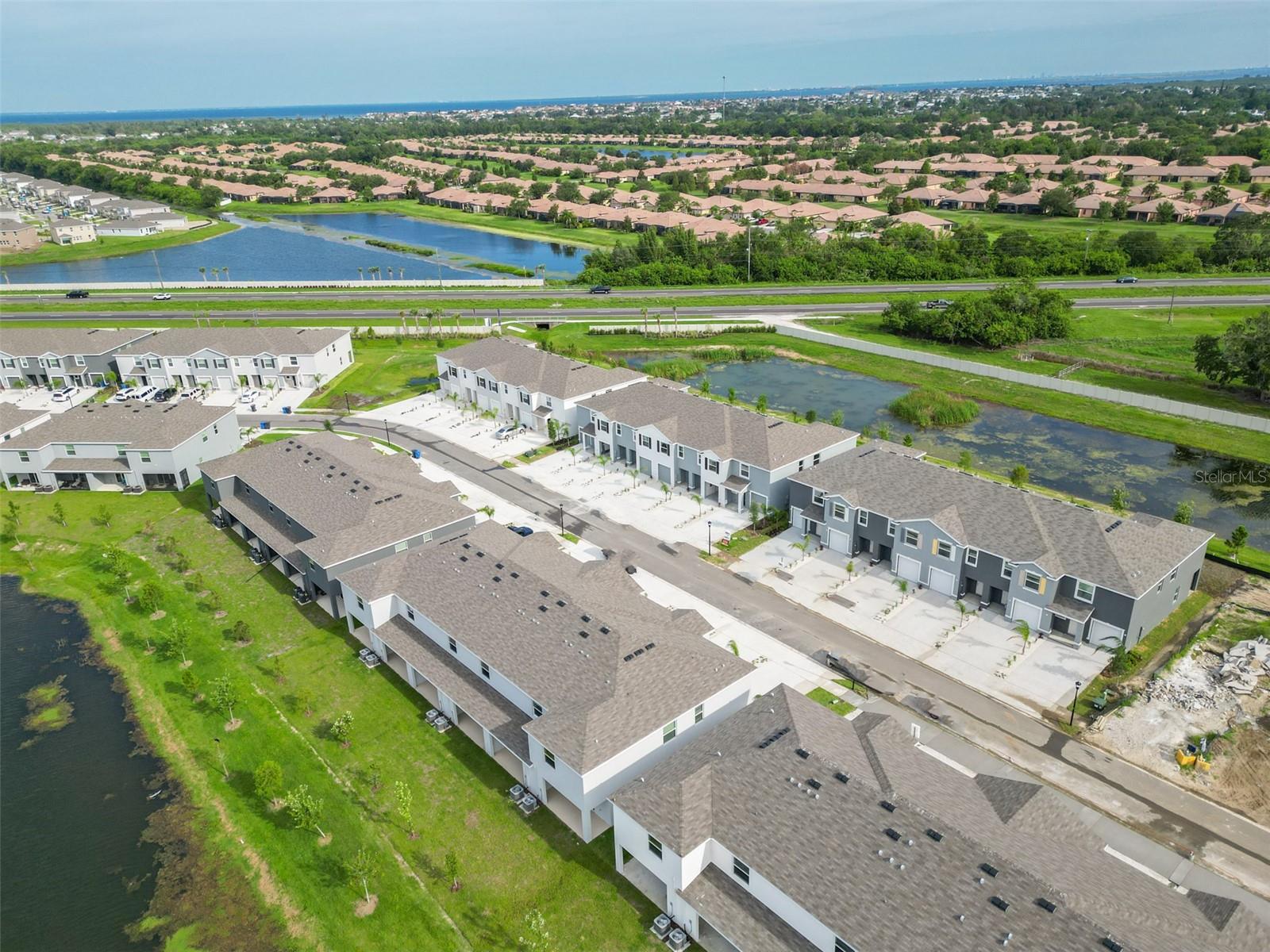 233 MANGROVE SHADE CIR, APOLLO BEACH, FL, 33572