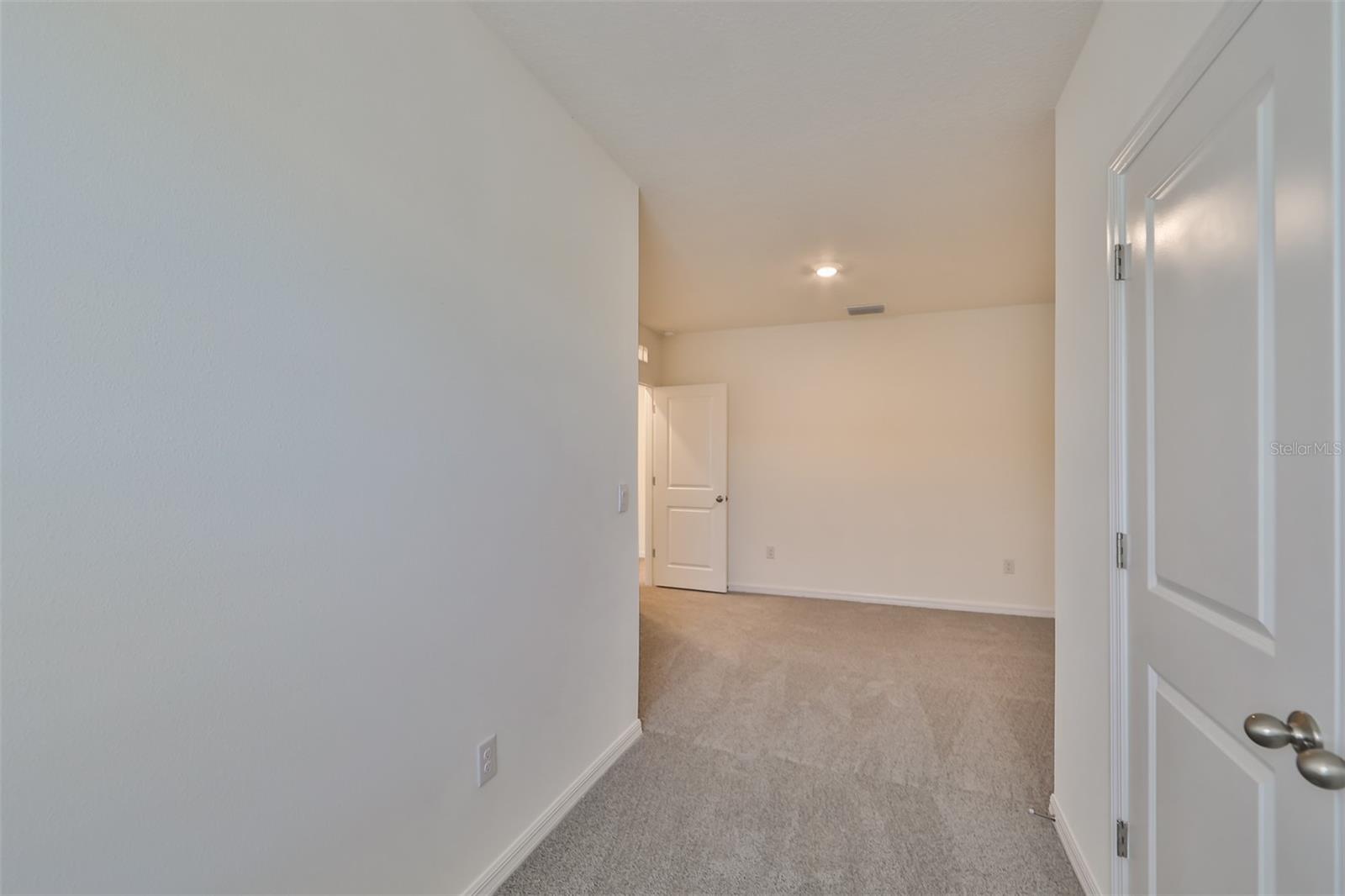 233 MANGROVE SHADE CIR, APOLLO BEACH, FL, 33572