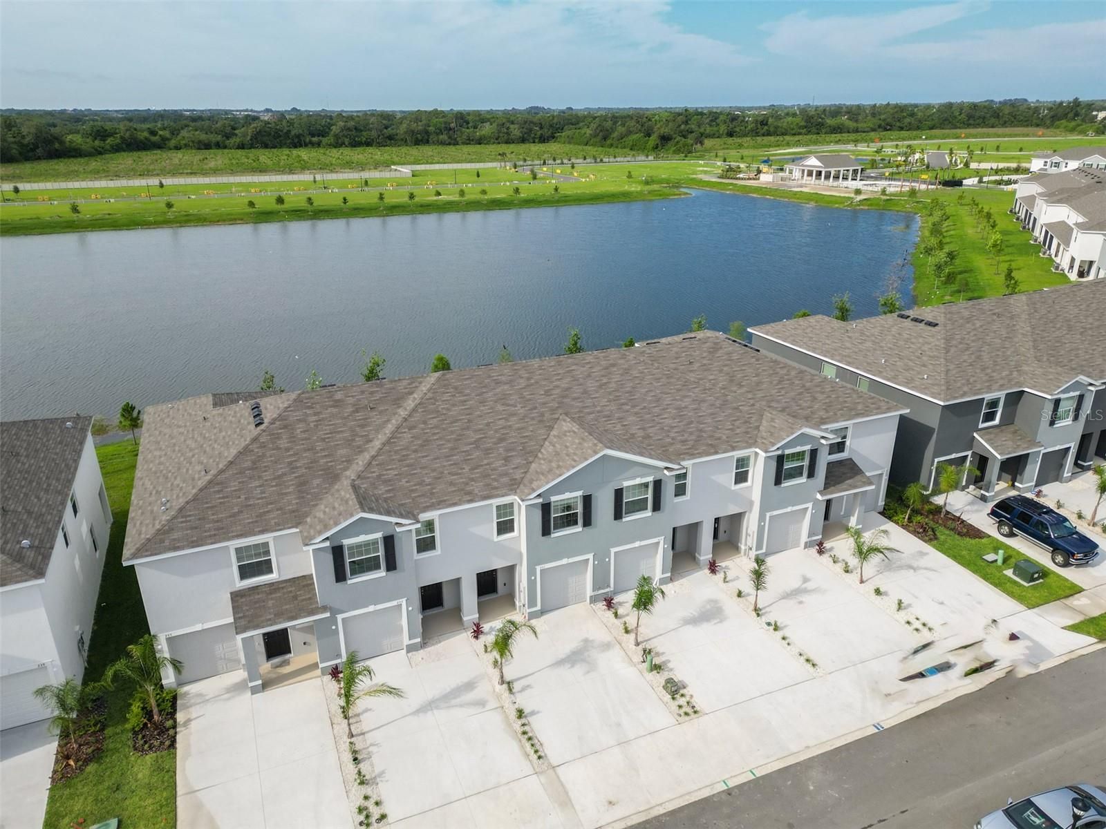 233 MANGROVE SHADE CIR, APOLLO BEACH, FL, 33572