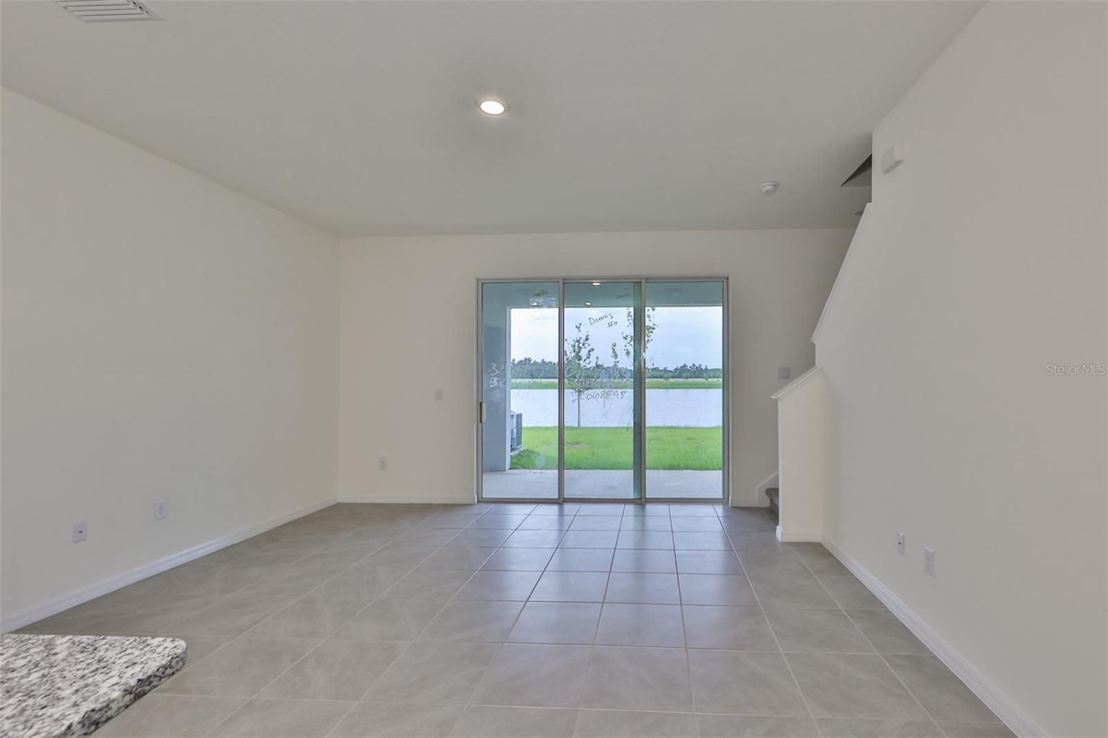 233 MANGROVE SHADE CIR, APOLLO BEACH, FL, 33572