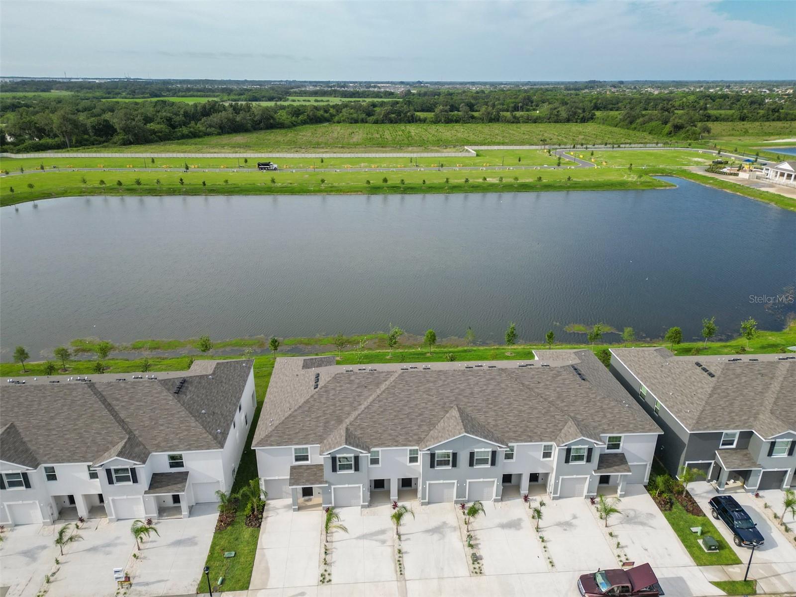 233 MANGROVE SHADE CIR, APOLLO BEACH, FL, 33572