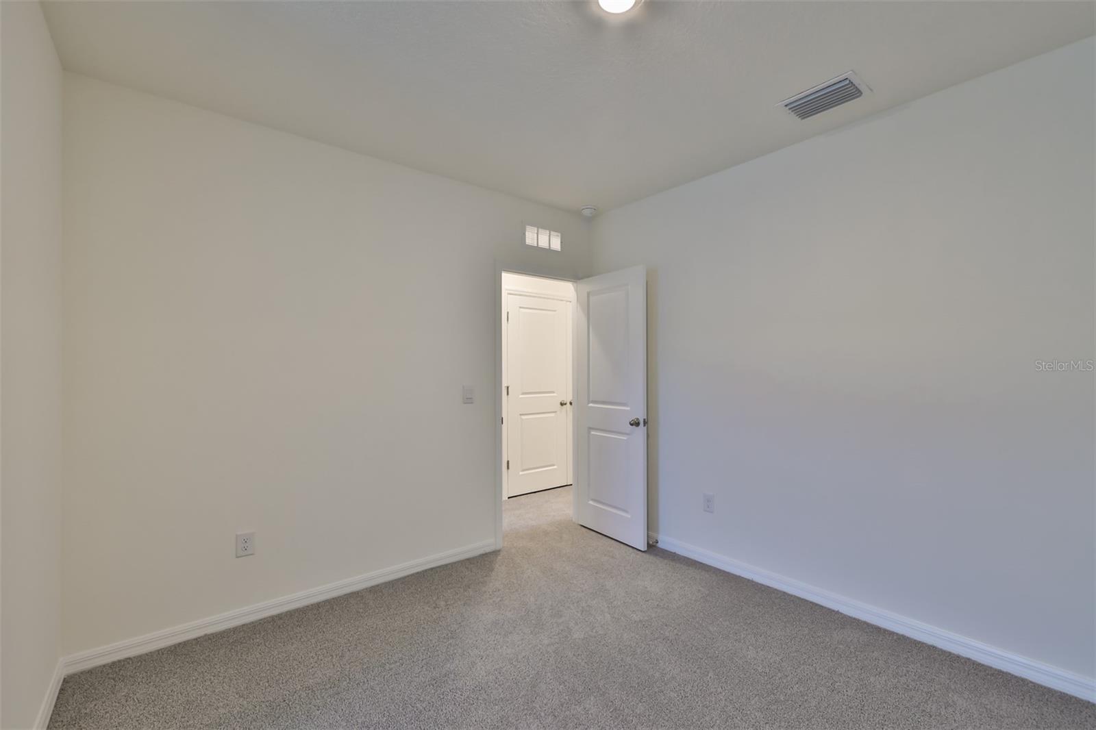 233 MANGROVE SHADE CIR, APOLLO BEACH, FL, 33572