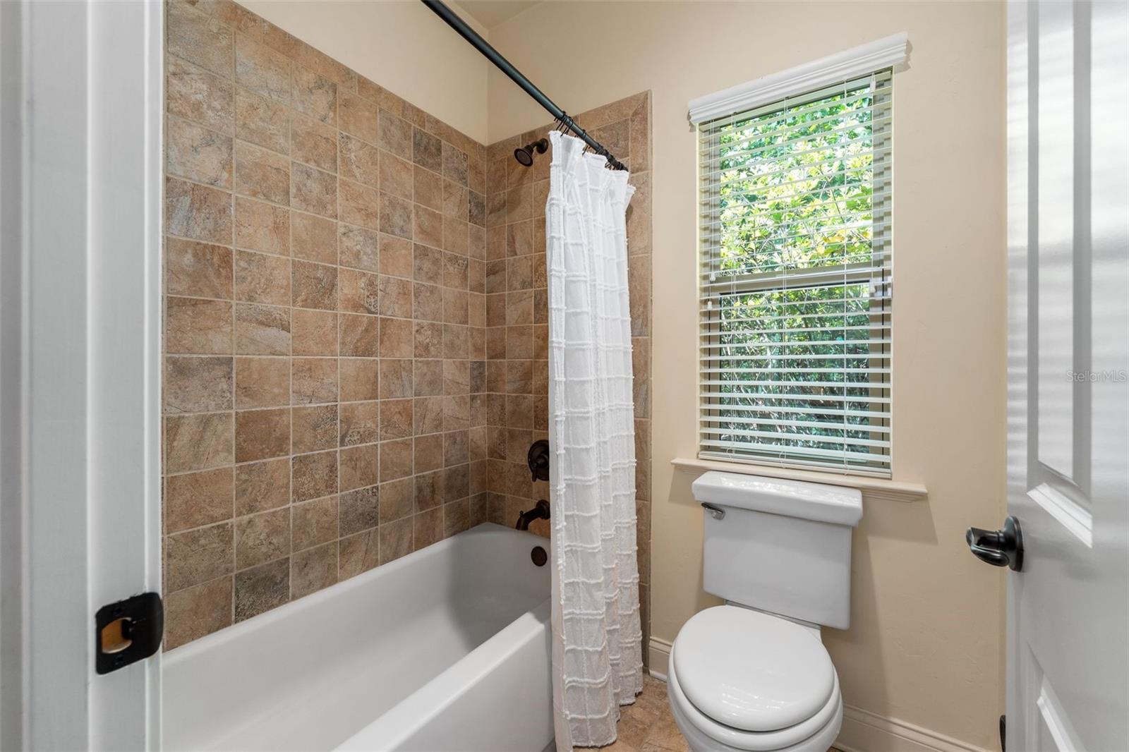13523 NW 8TH RD, NEWBERRY, FL, 32669