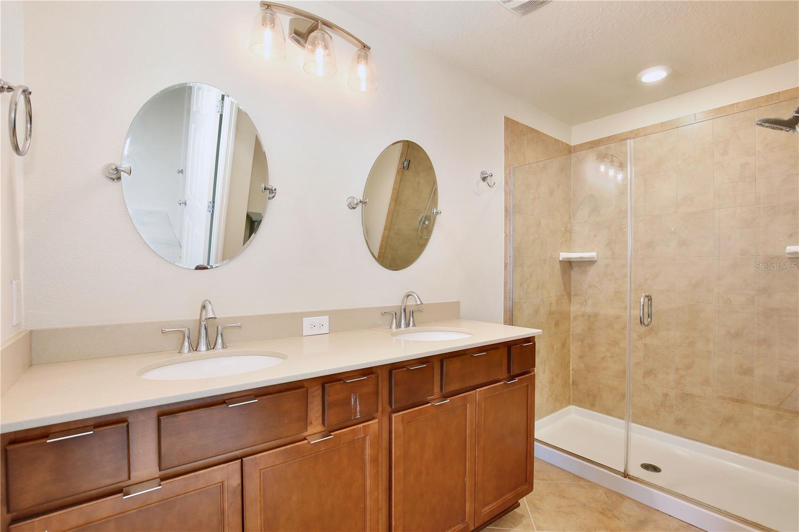 3924 PLAINVIEW DR, ORLANDO, FL, 32824