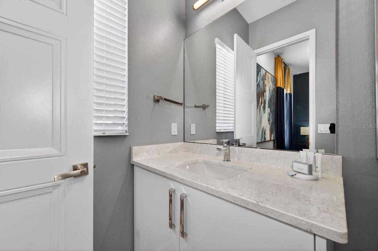 1735 OAK BLOSSOM DR, DAVENPORT, FL, 33837