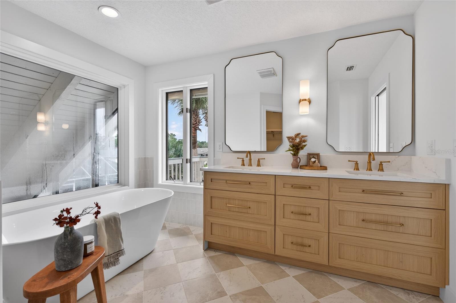 7 CHINOOK CT, PALM COAST, FL, 32137