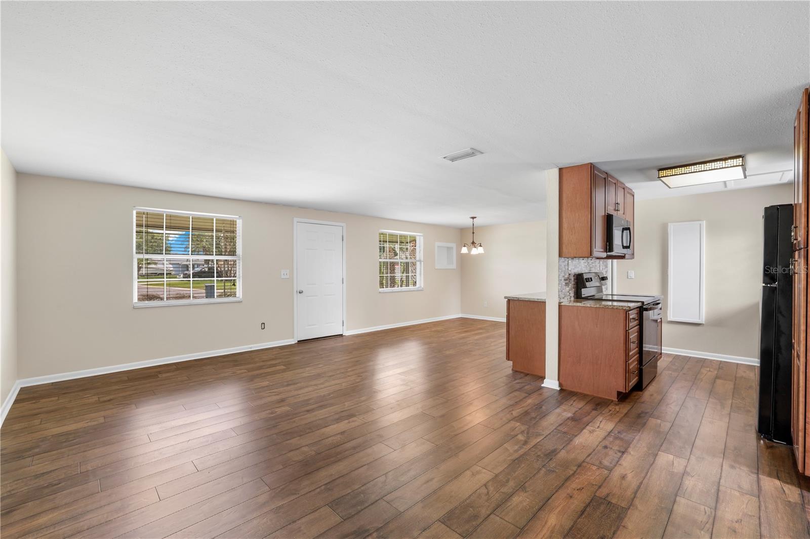 6324 FLORIDA CIR W, APOLLO BEACH, FL, 33572