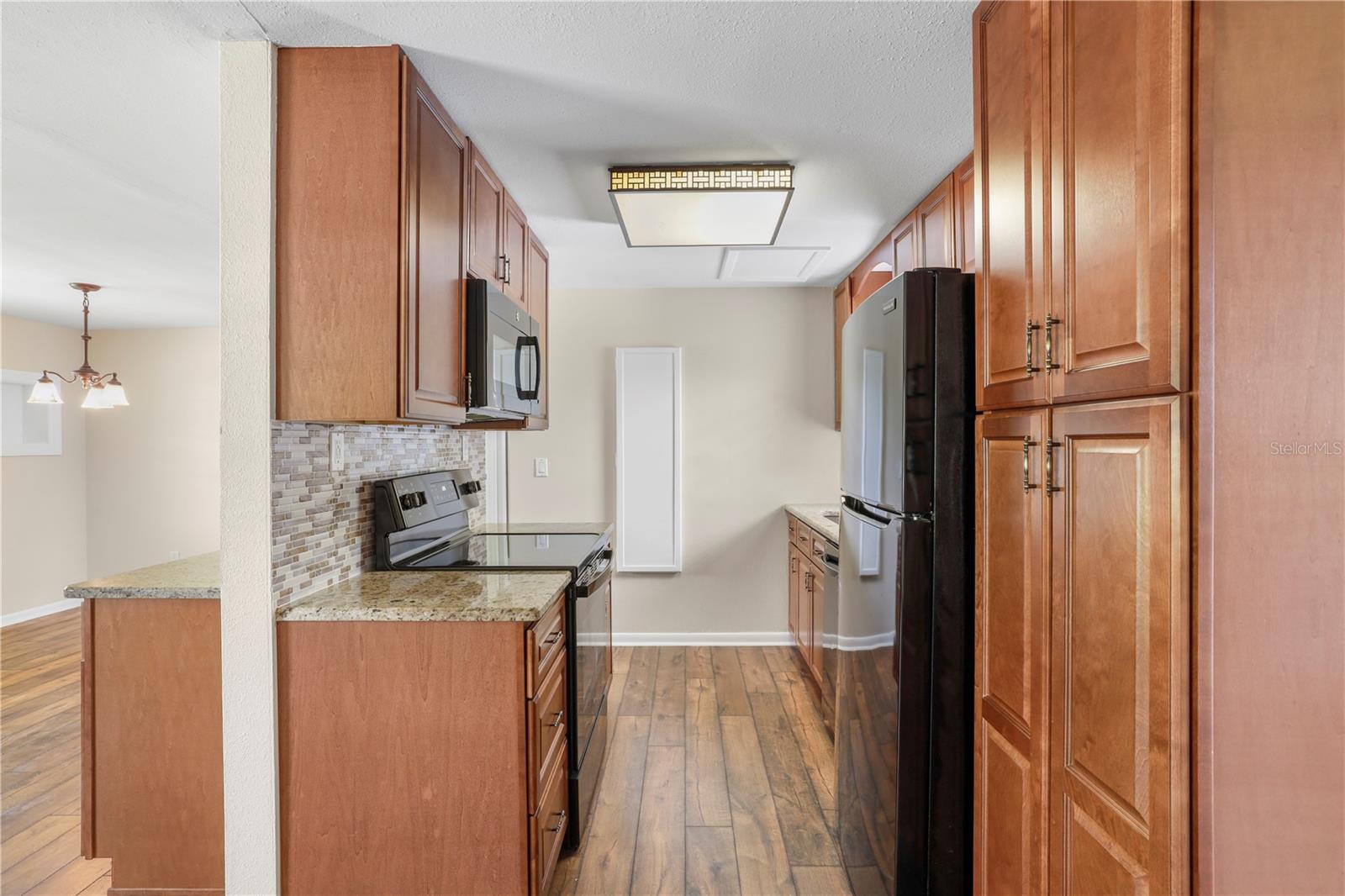 6324 FLORIDA CIR W, APOLLO BEACH, FL, 33572