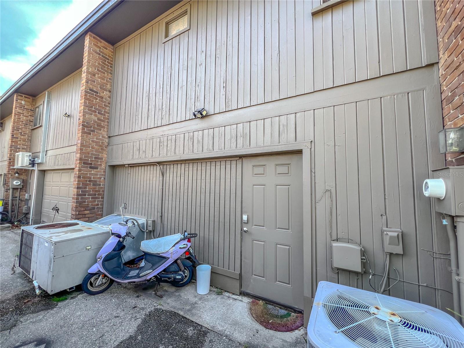 704 NE 1ST ST #B, GAINESVILLE, FL, 32601