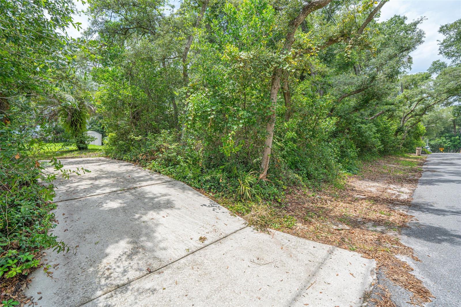 2334 DARTMOUTH RD, DELAND, FL, 32724