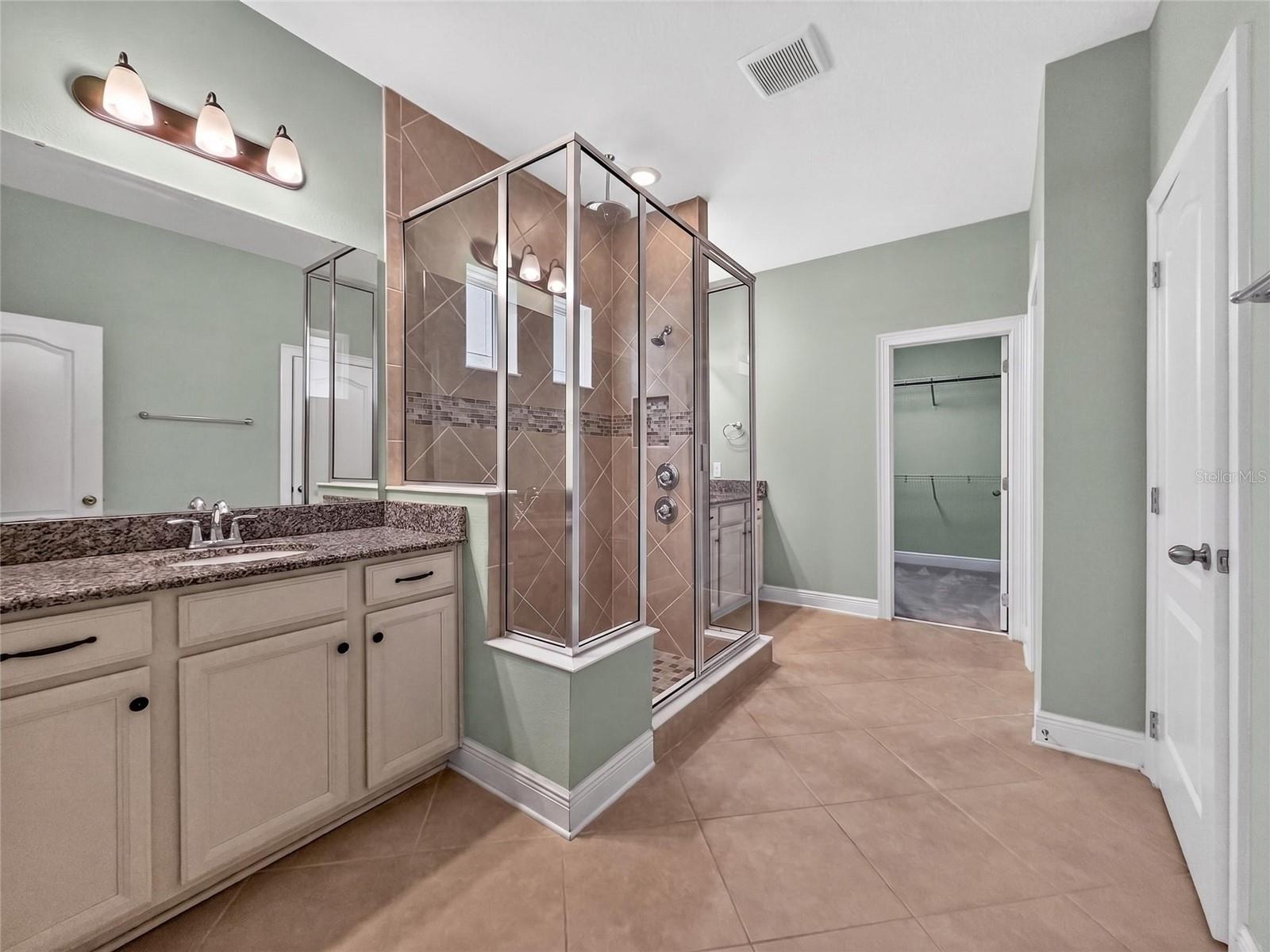 2062 REDBAY AVE, MINNEOLA, FL, 34715