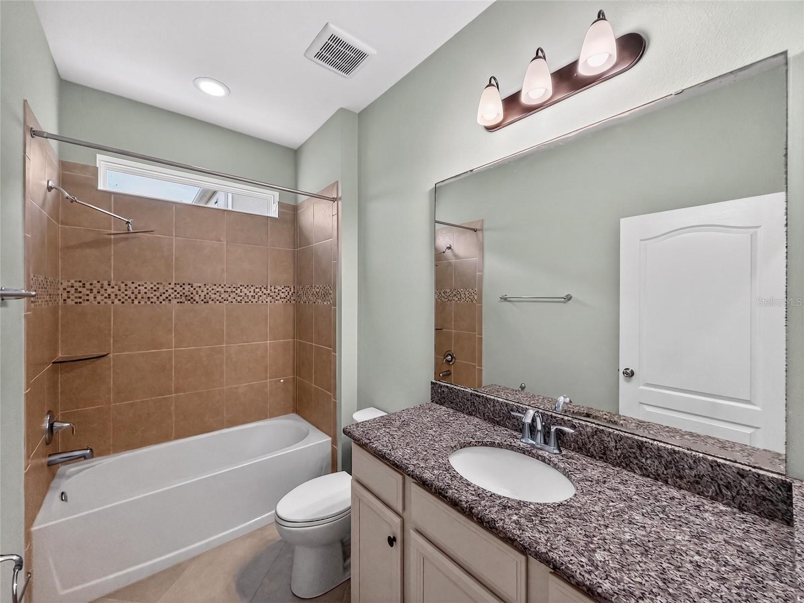 2062 REDBAY AVE, MINNEOLA, FL, 34715