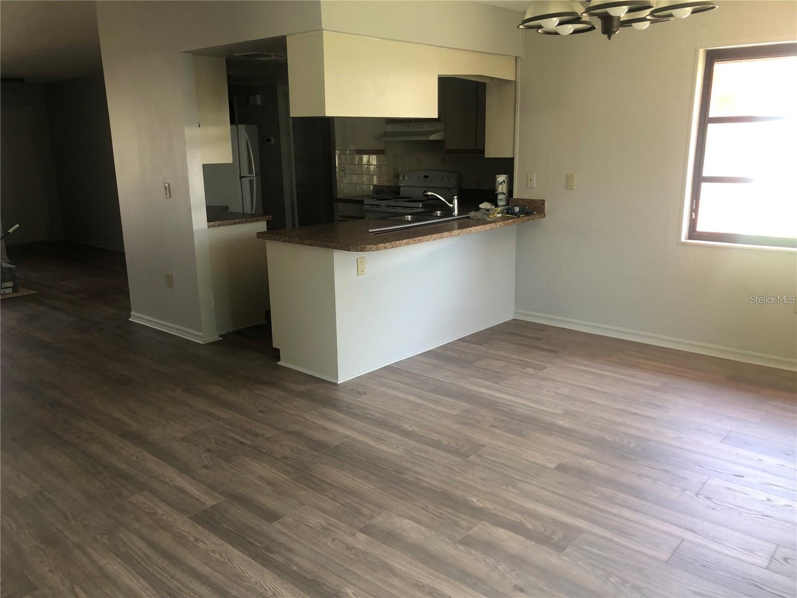 NOKOMIS, FL, 34275