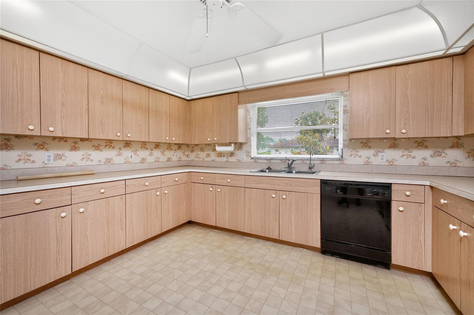 3371 TRAVERSE AVE, NORTH PORT, FL, 34286