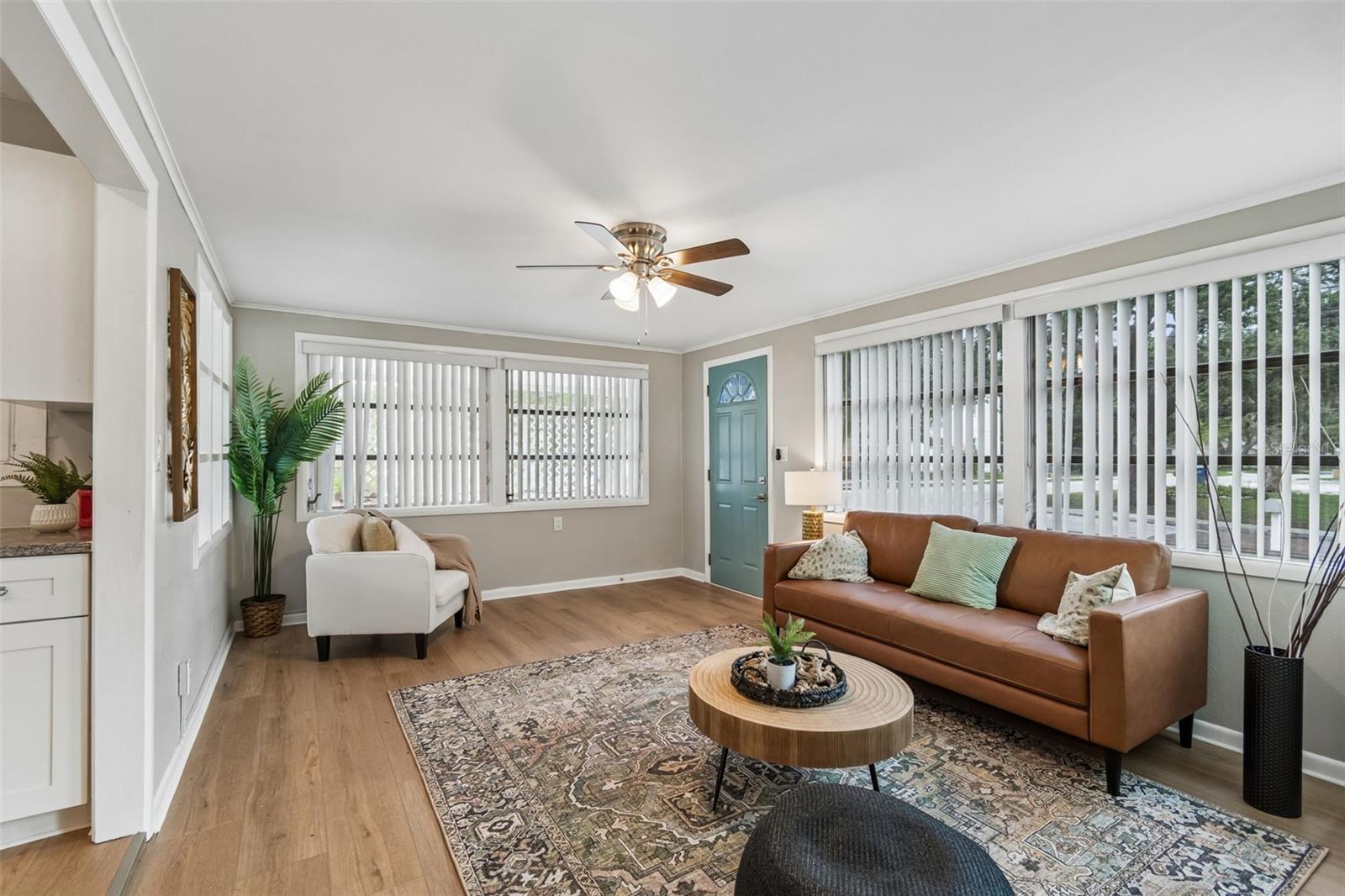 1004 WASHINGTON AVE, LARGO, FL, 33770