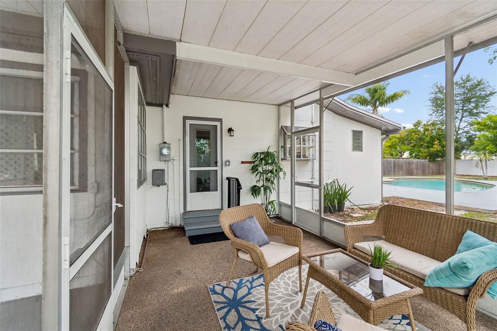 1004 WASHINGTON AVE, LARGO, FL, 33770